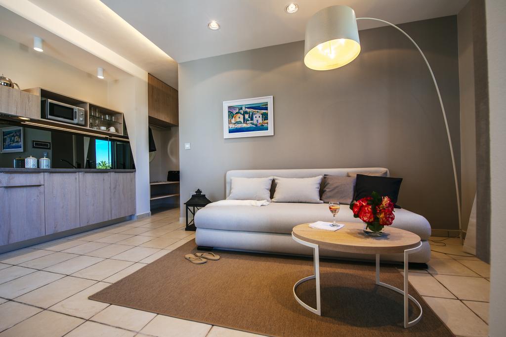 Villa Mirakul Sukosan Room photo
